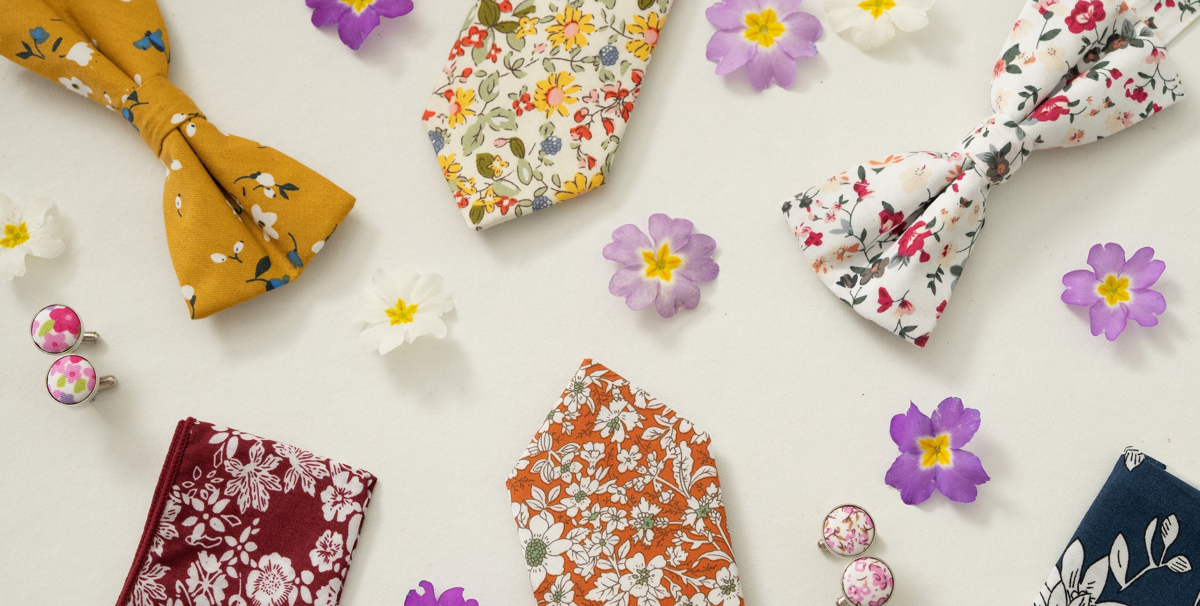 Les Noeuds Papillon Liberty : Un Style Printanier pour vos Cérémonies Obraz
