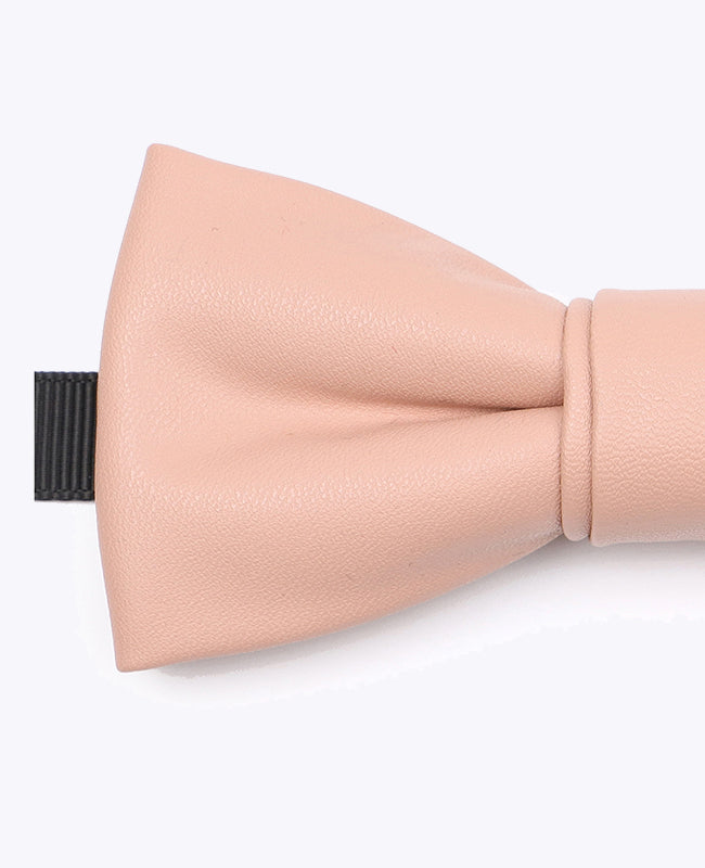 Męska muszka z różowej skóry nude «Achille»